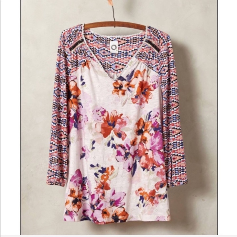 Anthro Akemi Kin Purple and Orange Floral Geo Top